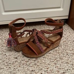 SO girls wedge sandal